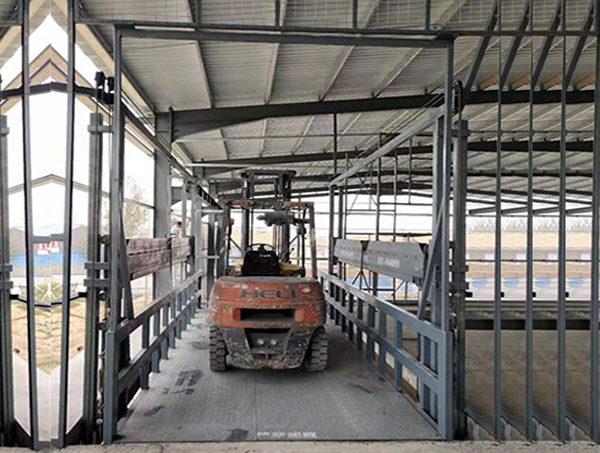 導(dǎo)軌式升降貨梯